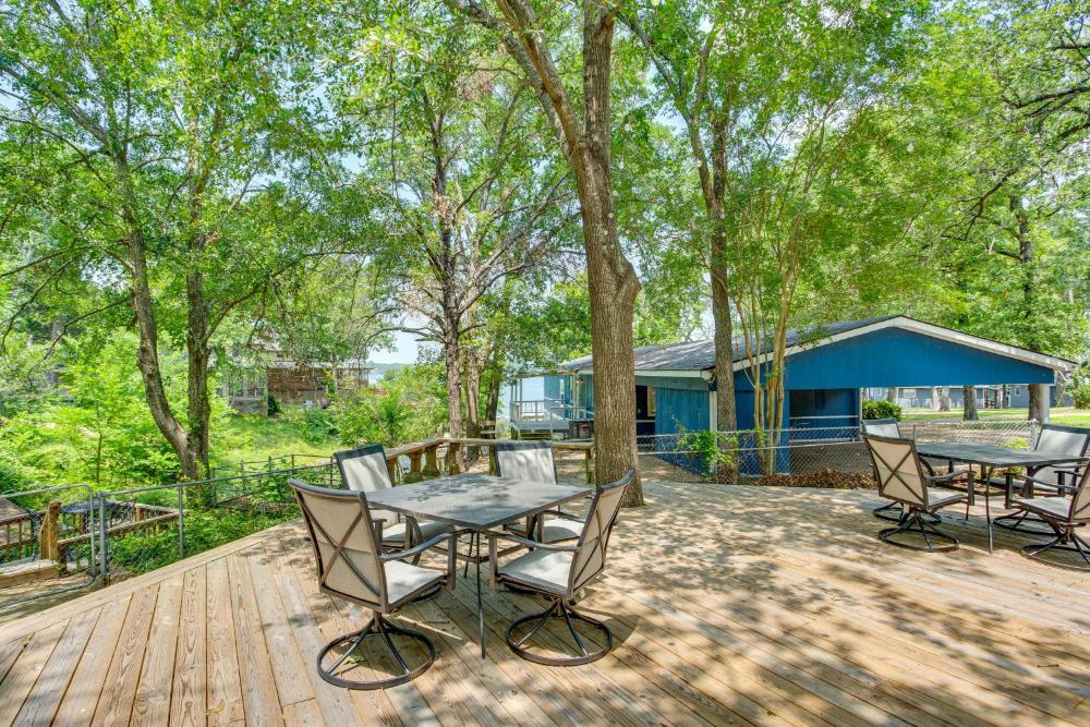 Lake View and Decks Pet-Friendly Mabank Home